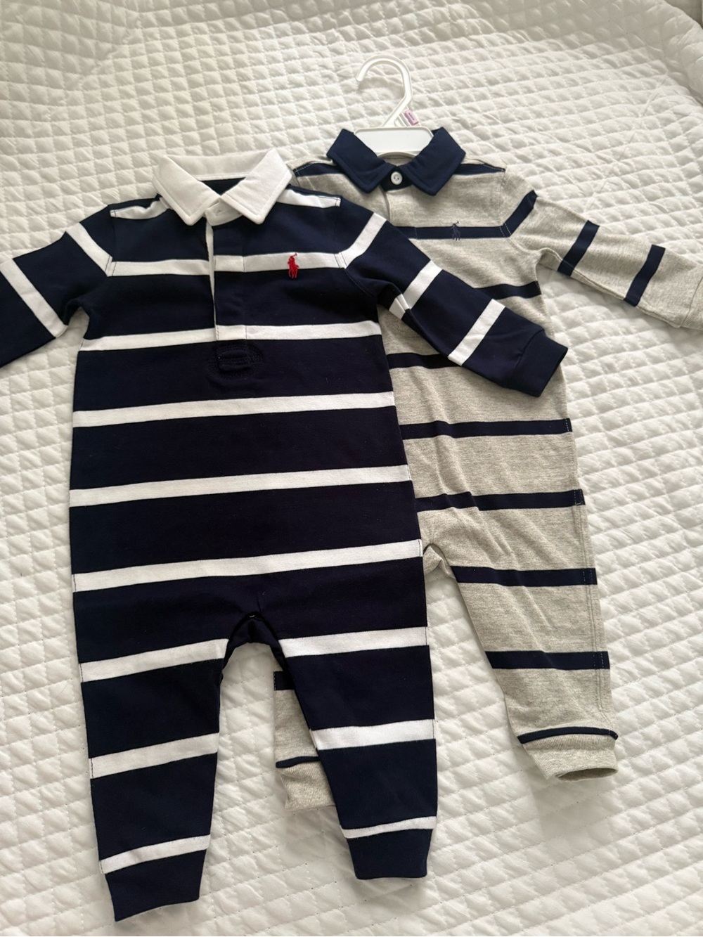 Ralph Lauren Navy & White Striped Baby One-Piece set of 2.(9month)